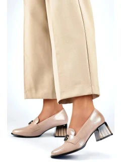 Lodičky na sloupku model 21133316 béžové - Primo