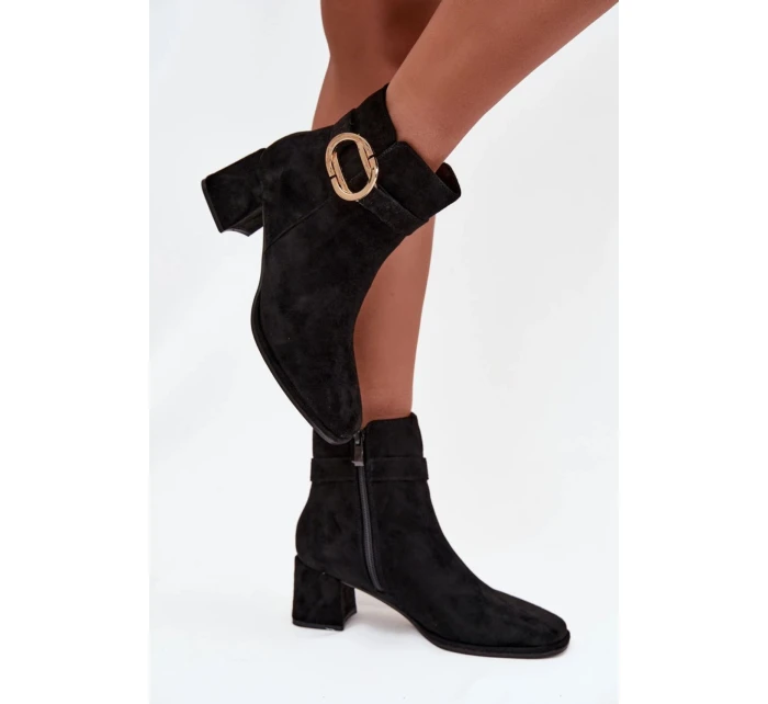 Topánky na podpätku model 222523 Krok vo veľkom štýle