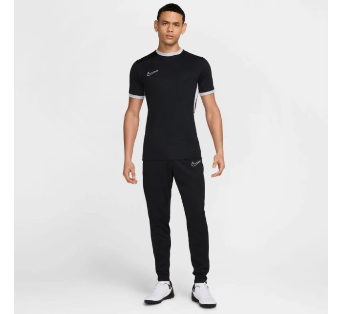 Nike Academy 25 SS Top M FZ9754-010 pánske tričko Nike Academy 25 SS Top M FZ9754-010 pánske tričko