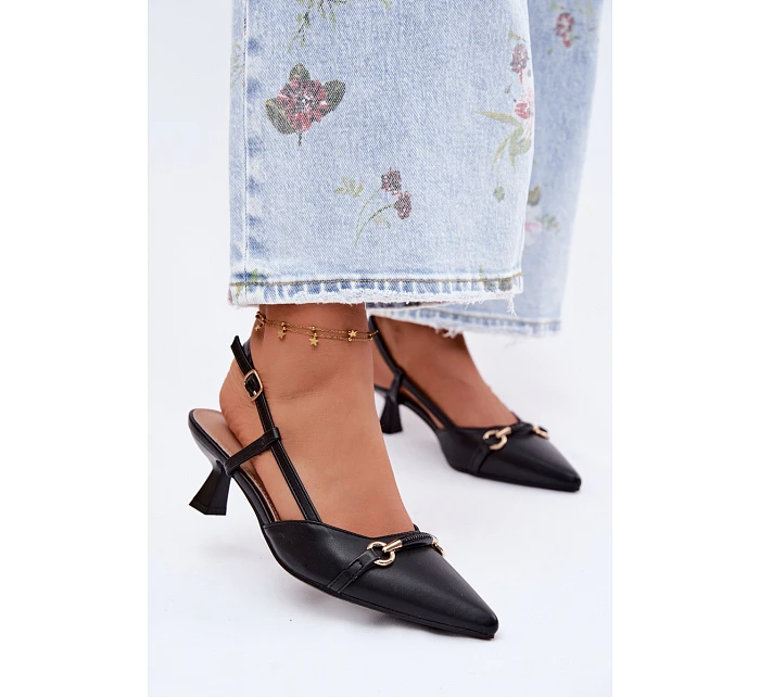 Dámské sandály na podpatku s špičatými špičkami Černé Felessa