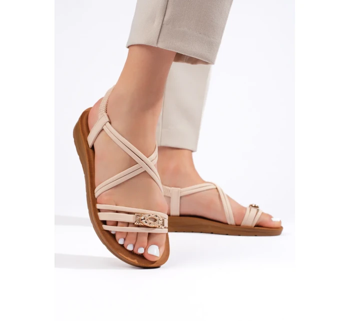 Klasické hnedé dámske sandále bez podpätku