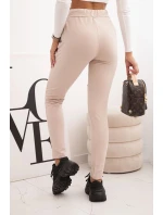 Dámské kalhoty z bavlny s model 21768710 a gumou v pase béžové - K-Fashion Dámské kalhoty z bavlny s model 21768710 a gumou v pase béžové - K-Fashion
