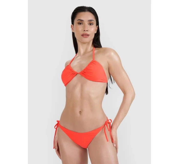 Dámské bikiny se středně vysokým pasem model 21433639 - 4F Dámské bikiny se středně vysokým pasem model 21433639 - 4F