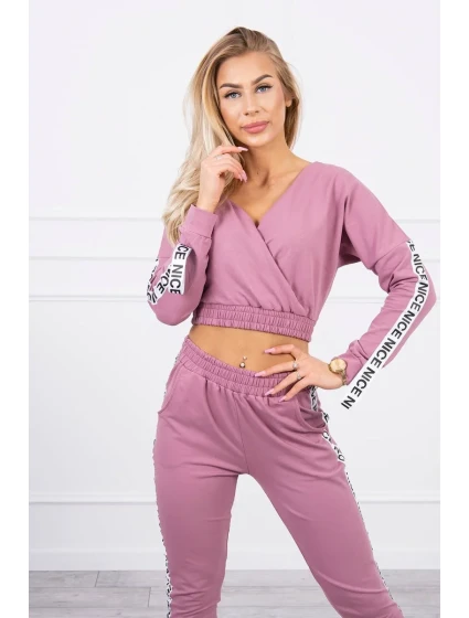 Sada s ozdobnými stuhami tmavo ružová