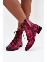 Kožené vzorované kotníkové boty na ploché podrážce model 21714214 Růžové - Maciejka