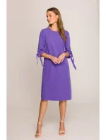 S393 Šaty áčkového strihu so zaväzovacími rukávmi - fialové