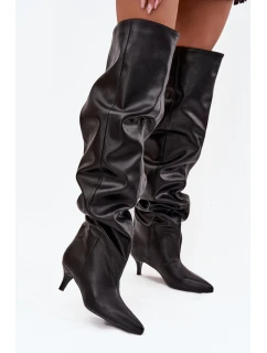 Topánky na podpätku model 219138 Krok vo veľkom štýle