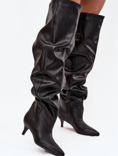 Topánky na podpätku model 219138 Krok vo veľkom štýle