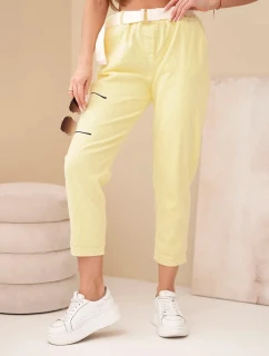 Dámske nohavice so šnúrou a opaskom žlté