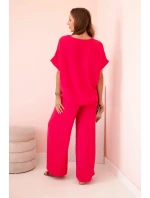 Dámsky viskózový set s ozdobným kvetom a širokými nohavicami - fuchsiová Dámsky viskózový set s ozdobným kvetom a širokými nohavicami - fuchsiová