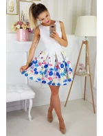 Dámské společenské šaty bez rukávů se model 15042960 sukní a páskem bílé Bílá / 40 - BICOTONE