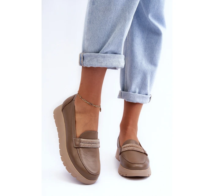 Kožené polobotky na platformě s ozdobou model 21634887 - Boto