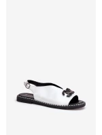 Sandały Na Płaskim Obcasie Z Ozdobą Eko Skóra Srebrne Tillireta Sandały Na Płaskim Obcasie Z Ozdobą Eko Skóra Srebrne Tillireta