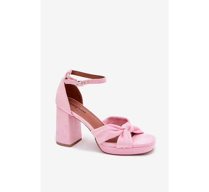 Dámské sandály na podpatku s semiše růžové model 22107163 - Boto