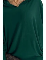 Dámske netopierie šaty vo fľaškovo zelenej farbe s kapucňou 400-1