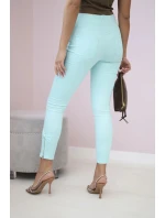 Farebné džínsové nohavice s mätovou mašľou