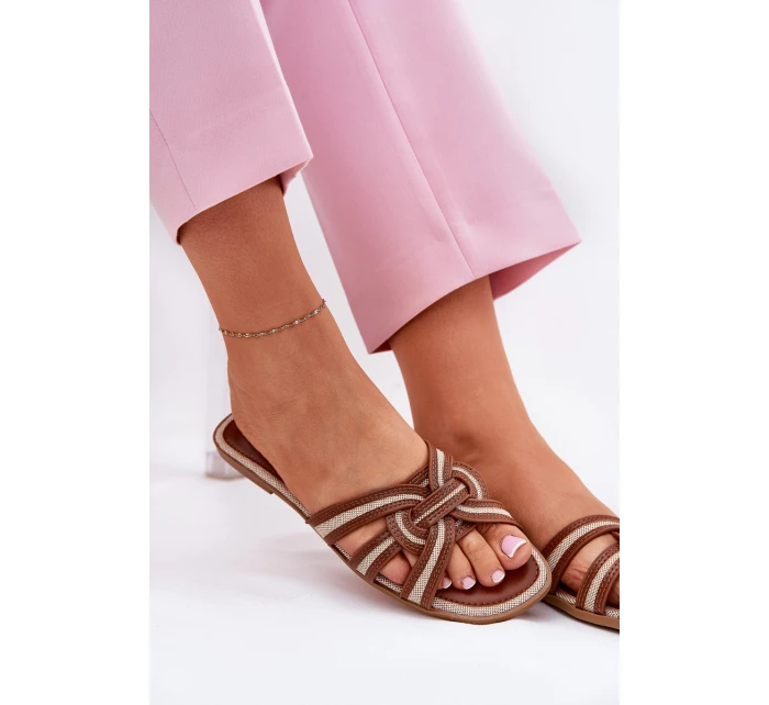 Klapki Damskie Płaskie Z Przeplatającymi Się Paskami Brązowe Acimine Klapki Damskie Płaskie Z Przeplatającymi Się Paskami Brązowe Acimine