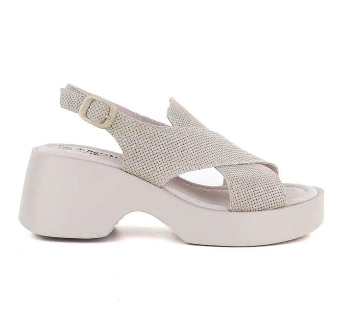 Dámské kožené sandály na platformě béžové S.Barski model 22099407