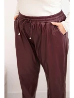 Dámské kalhoty Plus Size z ekokůže s vysokým pasem a gumou v pase bordové Dámské kalhoty Plus Size z ekokůže s vysokým pasem a gumou v pase bordové