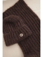 Súprava dámskeho klobúka a dlhého šálu z mäkkej priadze hnedej farby Súprava dámskeho klobúka a dlhého šálu z mäkkej priadze hnedej farby