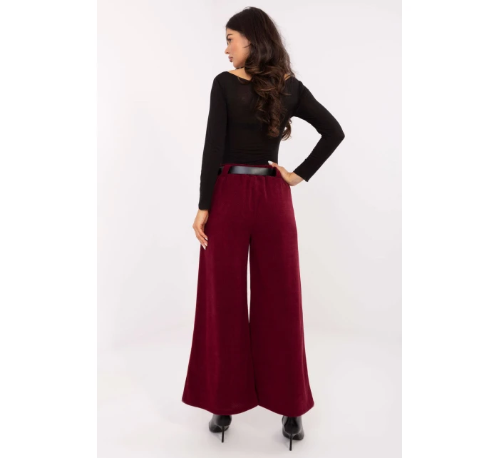 Dámske nohavice model 220876 Rue Paris Dámske nohavice model 220876 Rue Paris