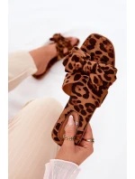 Ploché Dámské Pantofle S Mašlí Leopardí Hnědé model 21688557 - Boto Ploché Dámské Pantofle S Mašlí Leopardí Hnědé model 21688557 - Boto