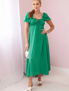 Volánové šaty so zaväzovaním pri výstrihu zelené