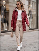 Kurtka damska przejściowa pikowana z kapturem bordowy model 22342158 - FashionStreet Kurtka damska przejściowa pikowana z kapturem bordowy model 22342158 - FashionStreet