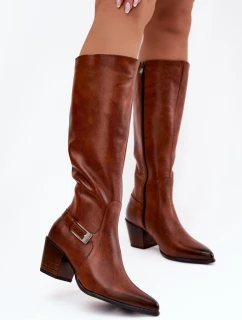 Topánky na podpätku model 221523 Krok vo veľkom štýle