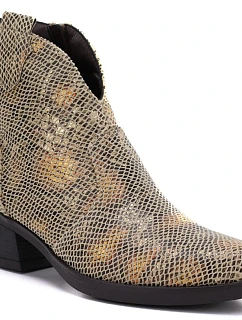 Dámské kotníkové boty ve stylu bot z kůže, M. model 22399566 - M. Daszyński