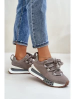 Semišové dámské sneakersy na platformě s šněrováním Artiker šedé model 21671668 - Boto Semišové dámské sneakersy na platformě s šněrováním Artiker šedé model 21671668 - Boto