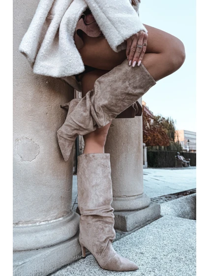 Dámske zateplené čižmy na podpätku Mavella - béžové, eko semiš Dámske zateplené čižmy na podpätku Mavella - béžové, eko semiš
