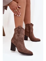 Botki Kowbojki Damskie Na Słupku Eko Zamszowe Ciemnobeżowe Carissa Botki Kowbojki Damskie Na Słupku Eko Zamszowe Ciemnobeżowe Carissa