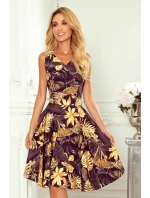 Rozšírené dámske šaty so vzorom zlatých listov as výstrihom v tvare srdca 114-13