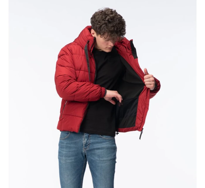 Pánsky prešívaný zimný kabát MANKO Pánsky prešívaný zimný kabát MANKO