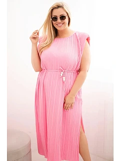 Dámské šaty plus size z viskózy, plisované s vázáním světle růžová