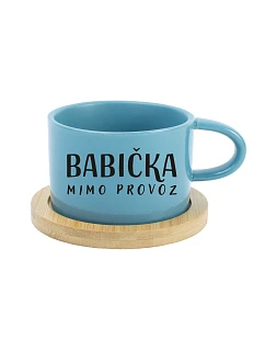 BABIČKA MIMO PREVÁDZKY – modrý hrnček s makrónkou, 200 ml
