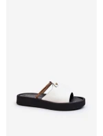 Dámské kožené žabky model 21646246 - Zazoo