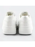 Bílé dámské sportovní boty s řetízkem model 17287321 - Mix Feel