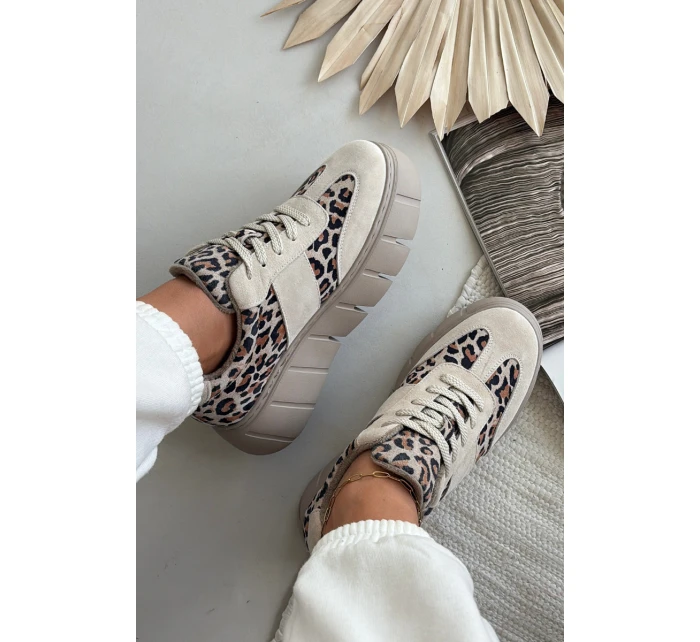 Semišové zateplené dámské tenisky na masivní platformě  béžové model 21707642 - VINCEZA