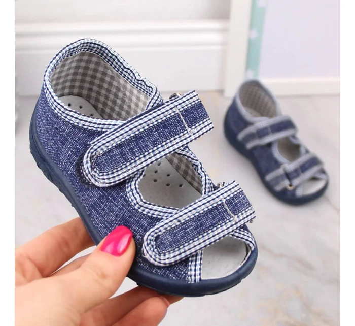 Chlapčenské domáce papuče sandále tmavomodré Nazo