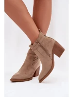 Topánky na podpätku model 224703 Step in style