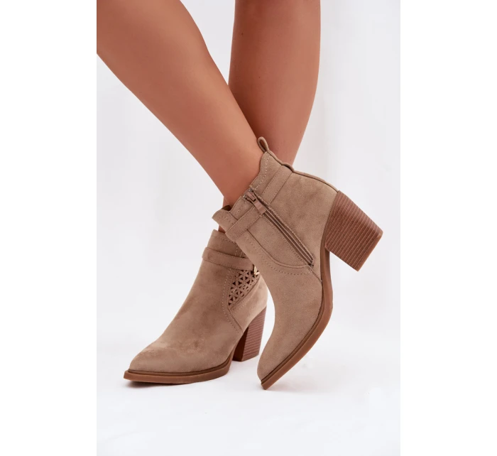 Topánky na podpätku model 224703 Step in style