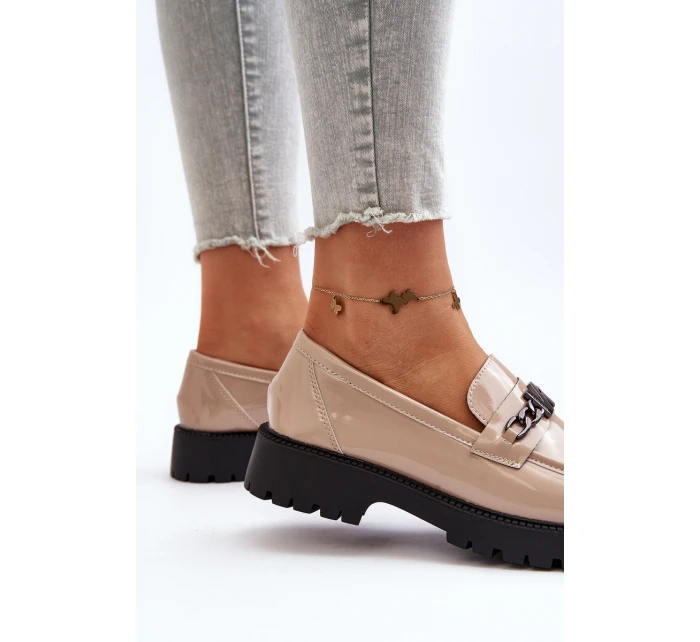 Dámské mokasíny na ploché podrážce béžové model 21649166 - VINCEZA Dámské mokasíny na ploché podrážce béžové model 21649166 - VINCEZA