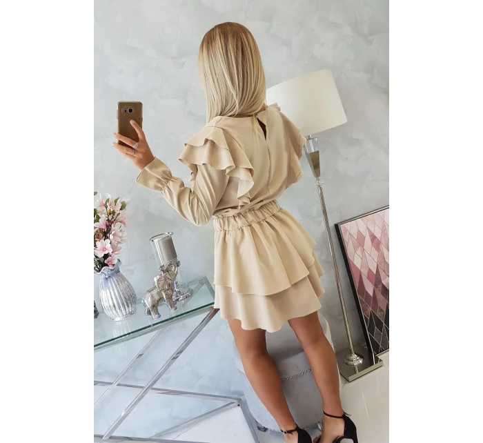 Šaty so zvislými volánmi béžovej Šaty so zvislými volánmi béžovej