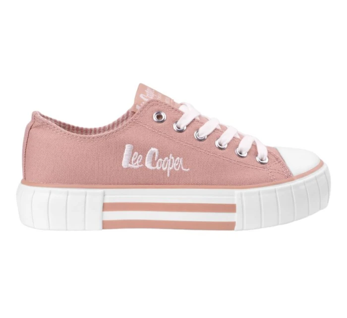 Dámske topánky W LCW-23-31-1804LA - Lee Cooper