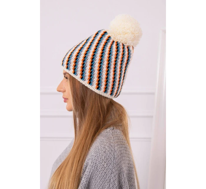 Dámská čepice s bambulí Hanna model 18751847 ecru - K-Fashion Dámská čepice s bambulí Hanna model 18751847 ecru - K-Fashion