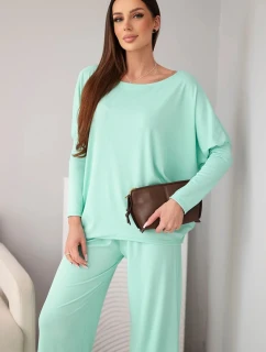 Dámsky viskózový komplet s voľnou blúzkou a nohavicami mätovej farby
