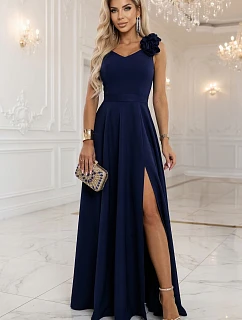 model 22043331 Elegantní večerní maxi šaty s rozparkem a růžemi tmavě modré - numoco