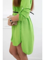 Šaty s dlhším chrbtom a pásom svetlozelenej farby Šaty s dlhším chrbtom a pásom svetlozelenej farby